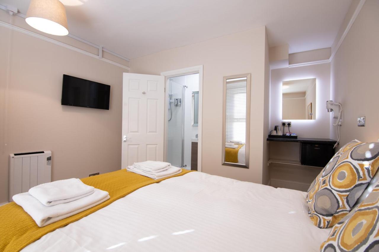 Redhouse Guest house Salisbury