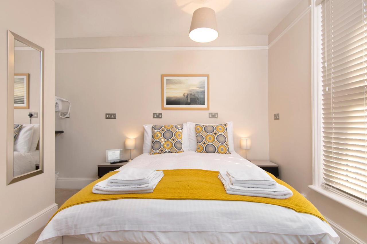 Redhouse Guest house 3*